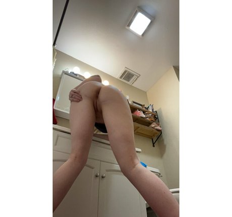 kelbaby20 xxx étoile galeries