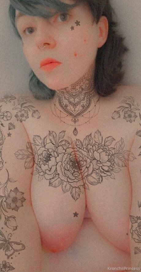 gaefaeinc modèle de haute qualité archive