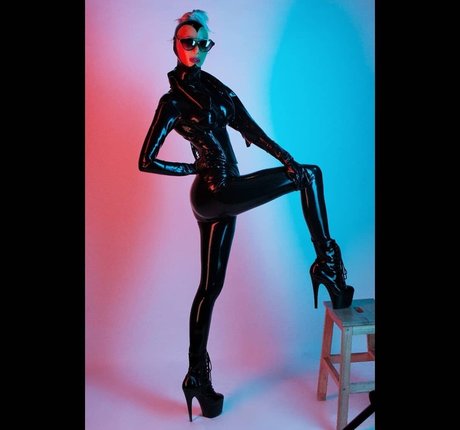 fétichisme des pieds ébène onlyfans sexe image