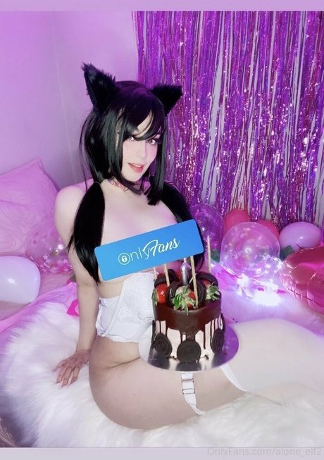 allein grrrl étoile xxx photo