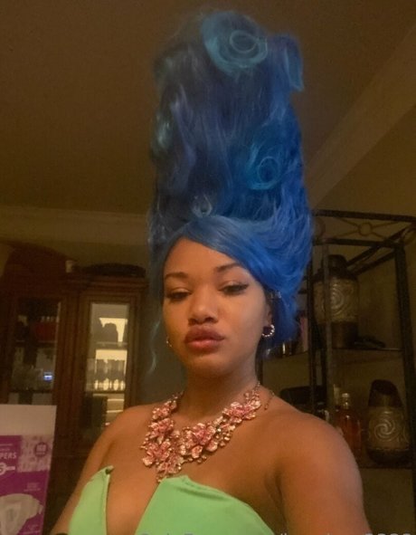 junebug3333 xxx star du porno photo