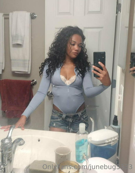 junebug3333 star du porno exclusive images