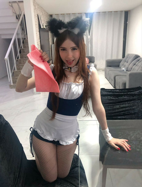 kalimaraa actrice libre des photos