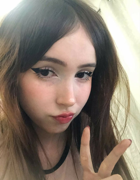 vieille milf onlyfans assez haute qualité photos