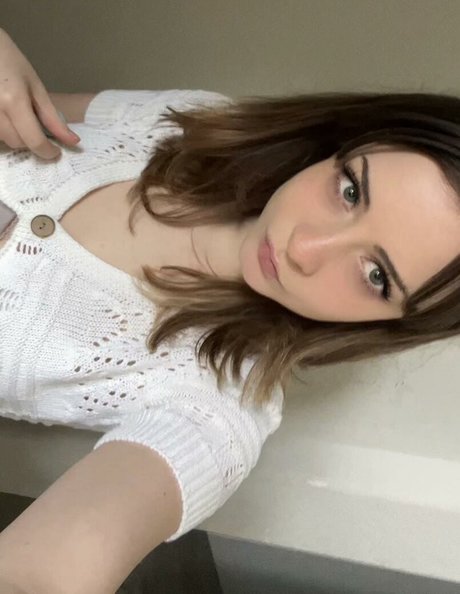 Kelsey Grzybowski modèle xxx photo