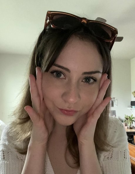 Kelsey Grzybowski modèle images