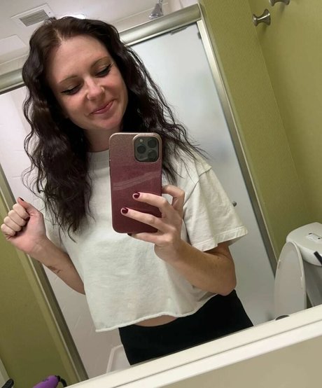 MudslinginTrainwreckVIP modèle porno img