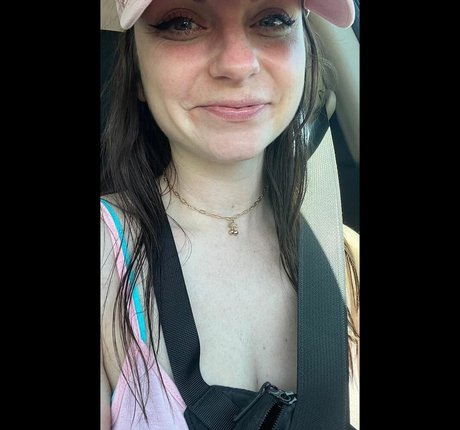 MudslinginTrainwreckVIP modèle porno image