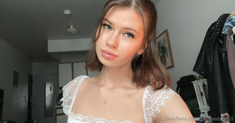 Nicole Kinsley belle star du porno images