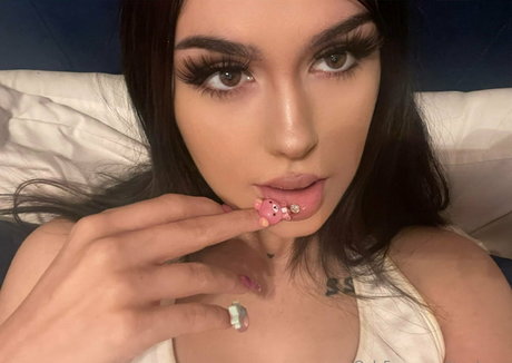 maman latine onlyfans sexy chaud archive