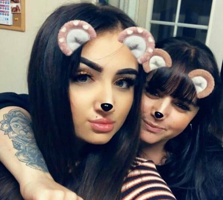 Cjay Natalie nus star du porno des photos