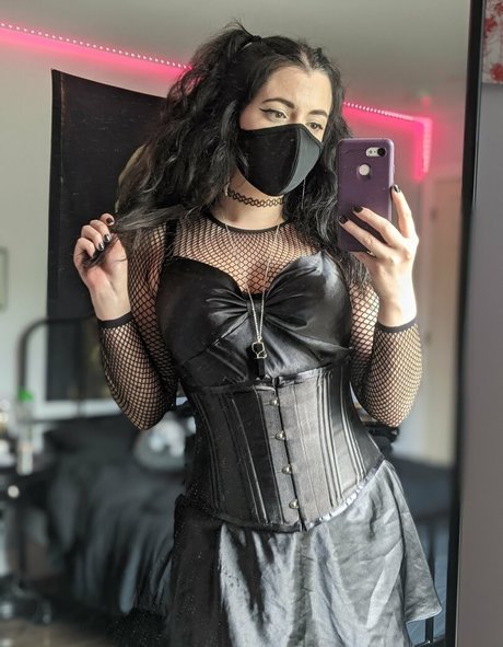 kawaiiinquisitor modèle gratuit image