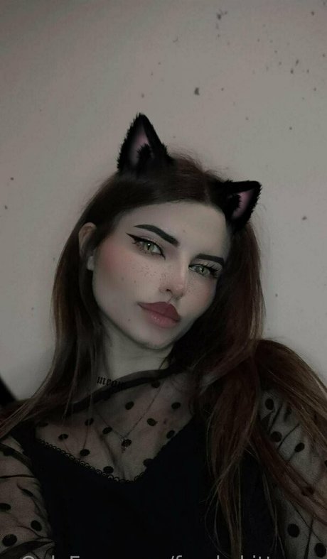 freakykittyxxx star du porno image