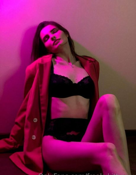 freakykittyxxx xxx star du porno galeries