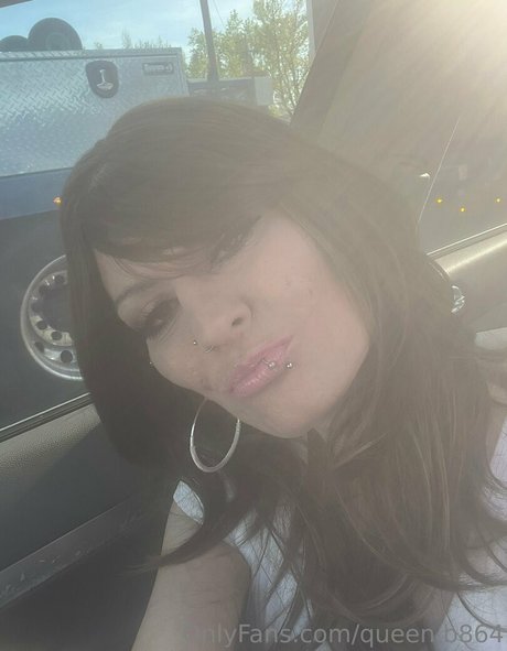 queen b864 beau modèle des photos