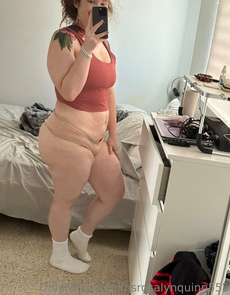 msrosalynquinn555 sexe star photos