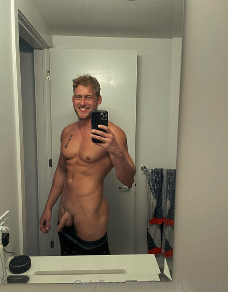 lovelycaptain star du porno gratuit galeries