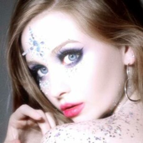 Shinobi Shawni beau modèle photos