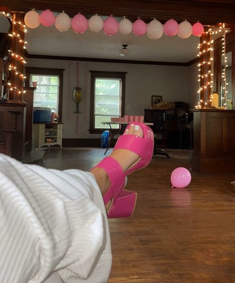 seuls les fans potelés chaud et sexy image