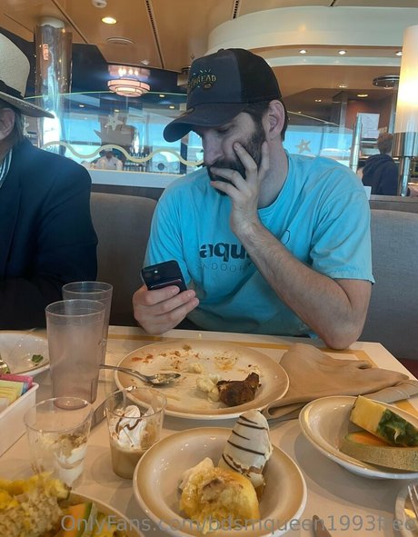 tatouages ​​blonds onlyfans sympa xxx images