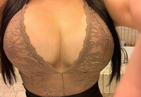 fans asiatiques potelés uniquement érotique chaud photos