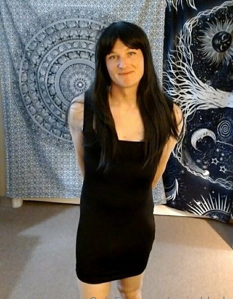 roxie black actrice chaude galeries