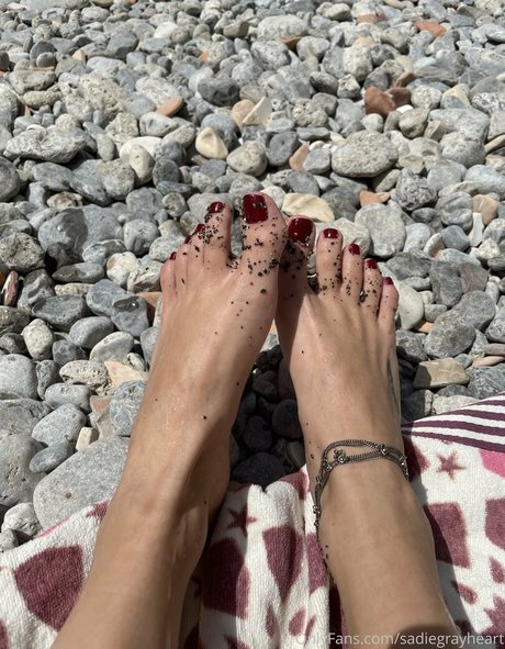 Sadiegrayheart actrice porno des photos