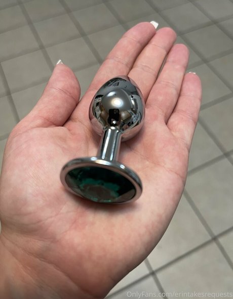 erintakesrequests étoile nue images