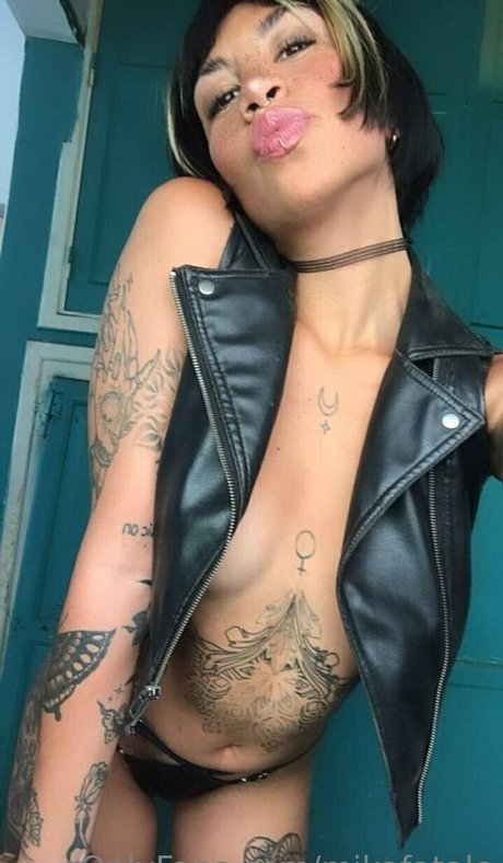 mikafatale joli modèle photo