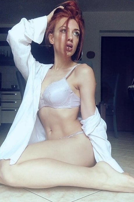 Martina Amoro modèle images