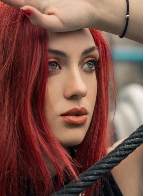 Martina Amoro étoile exclusive galeries