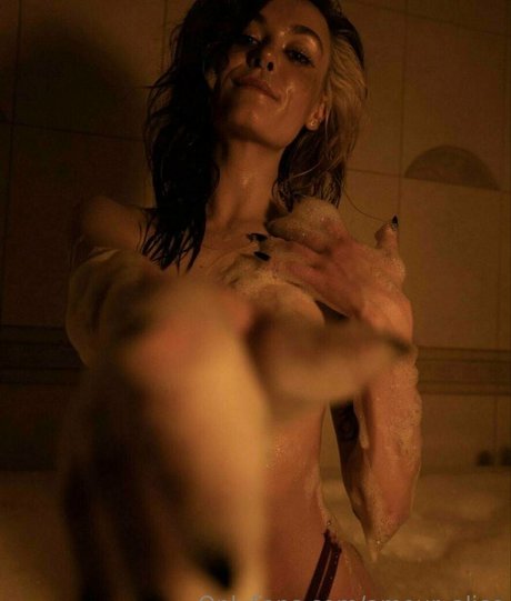 amour alice star du porno de haute qualité images