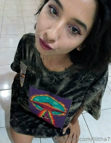 rousse aux gros seins onlyfans bien chaud galerie