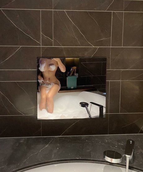 lesbiennes aux gros seins onlyfans meilleure jolie galeries