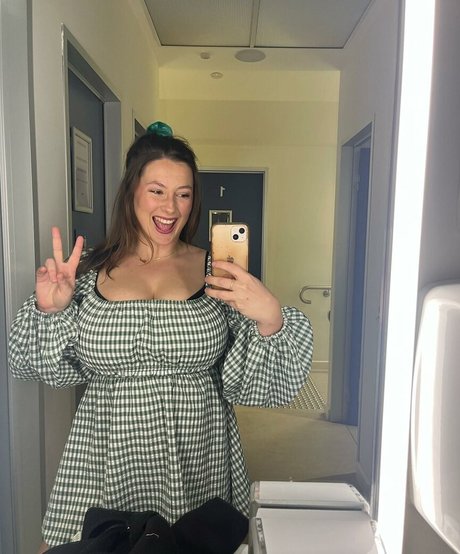 massage lesbien onlyfans meilleur archive