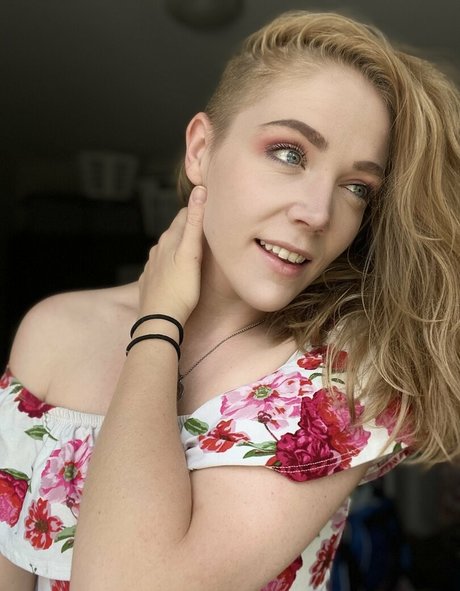 chaosandmagic haut modèle galeries