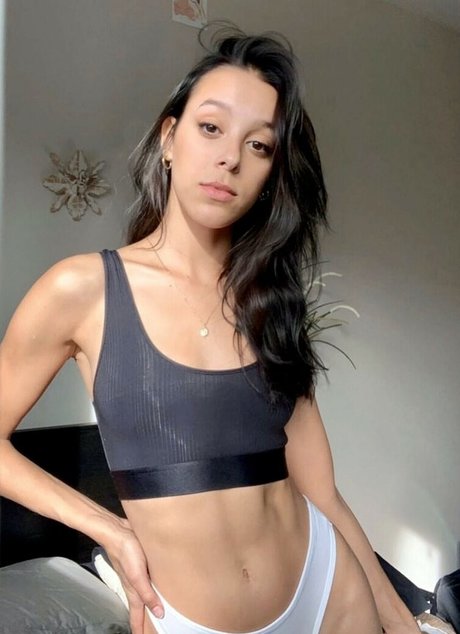 fellation mature uniquementfans haut sexy image