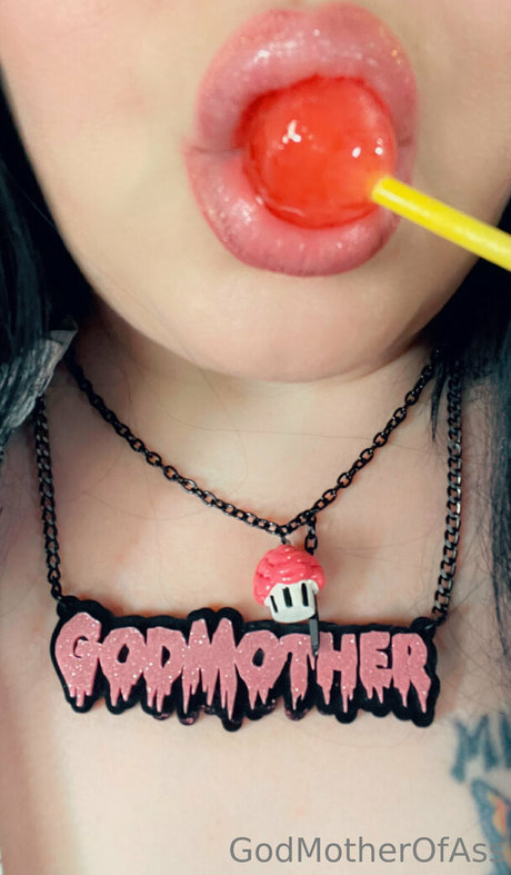 godmotherofassfree actrice xxx galeries