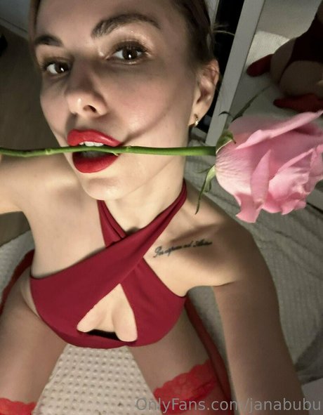 adorer onlyfans nus photos