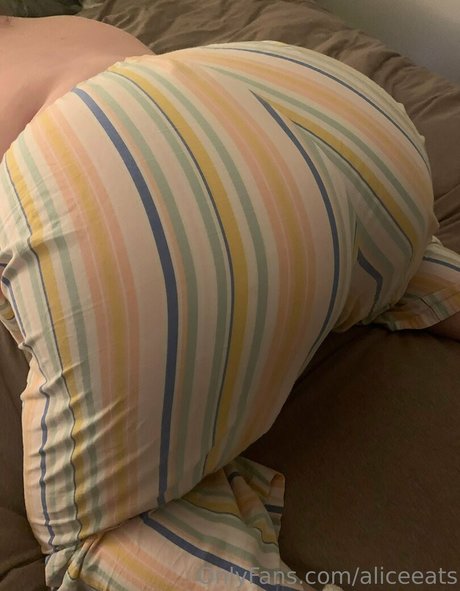 jeunes amateurs onlyfans nue en haute qualité image