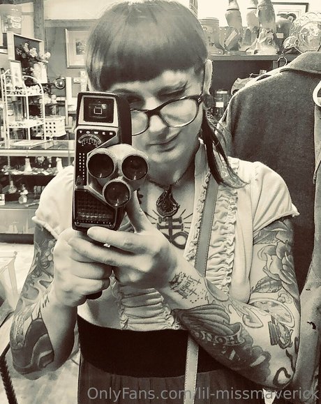 en direct uniquement pour les fans bien chaud photo