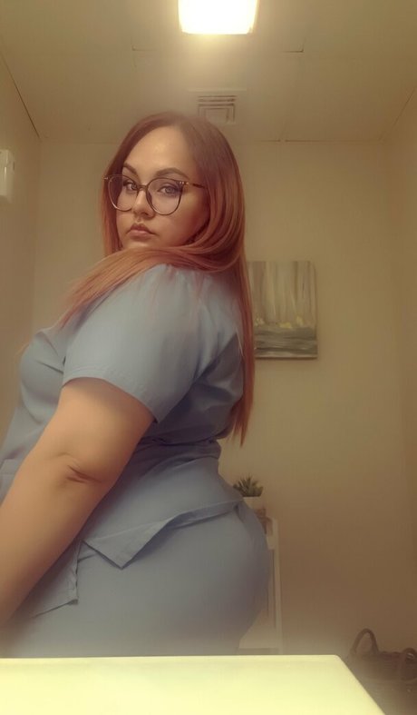 mamie milf onlyfans sympa, meilleur photo