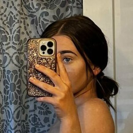 fans asiatiques de findom uniquement nu parfait image