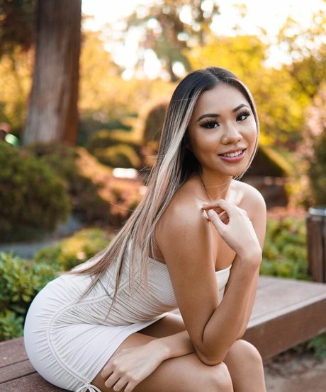 reine de pique onlyfans xxx haute qualité photos