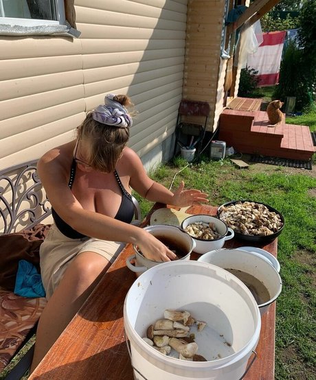 hotwife uniquementfans parfait et sexy img