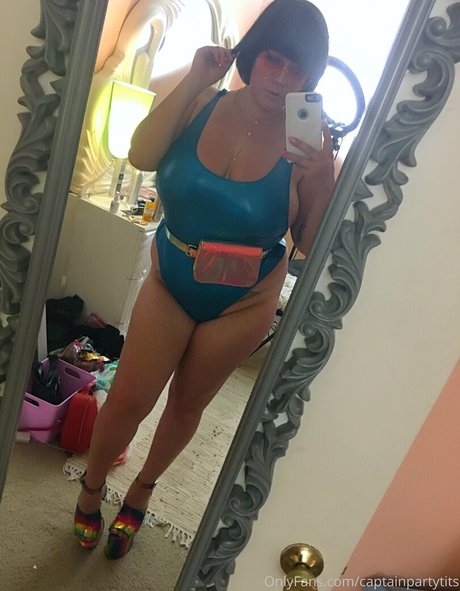 captainpartytits étoile gratuite galerie