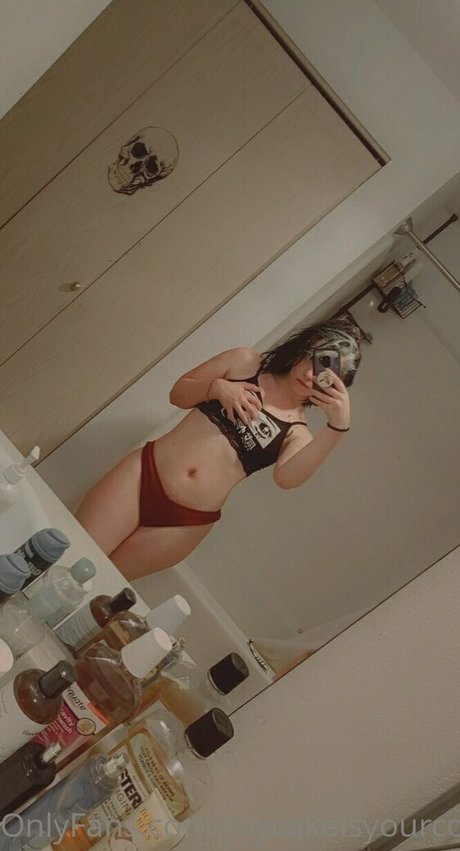 éjacule sur la langue onlyfans gratuit de haute qualité photo