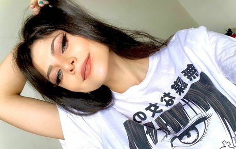 Marcela Wandalsen actrice artistique galerie