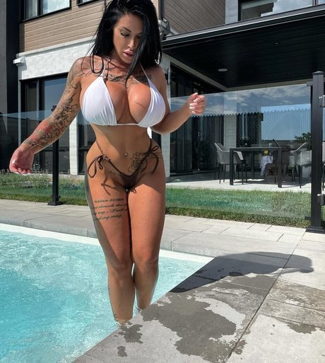 Vanessa bootybuilder étoile magnifique img