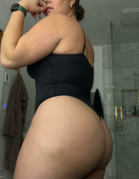 ohyouknowta modèles nus collection